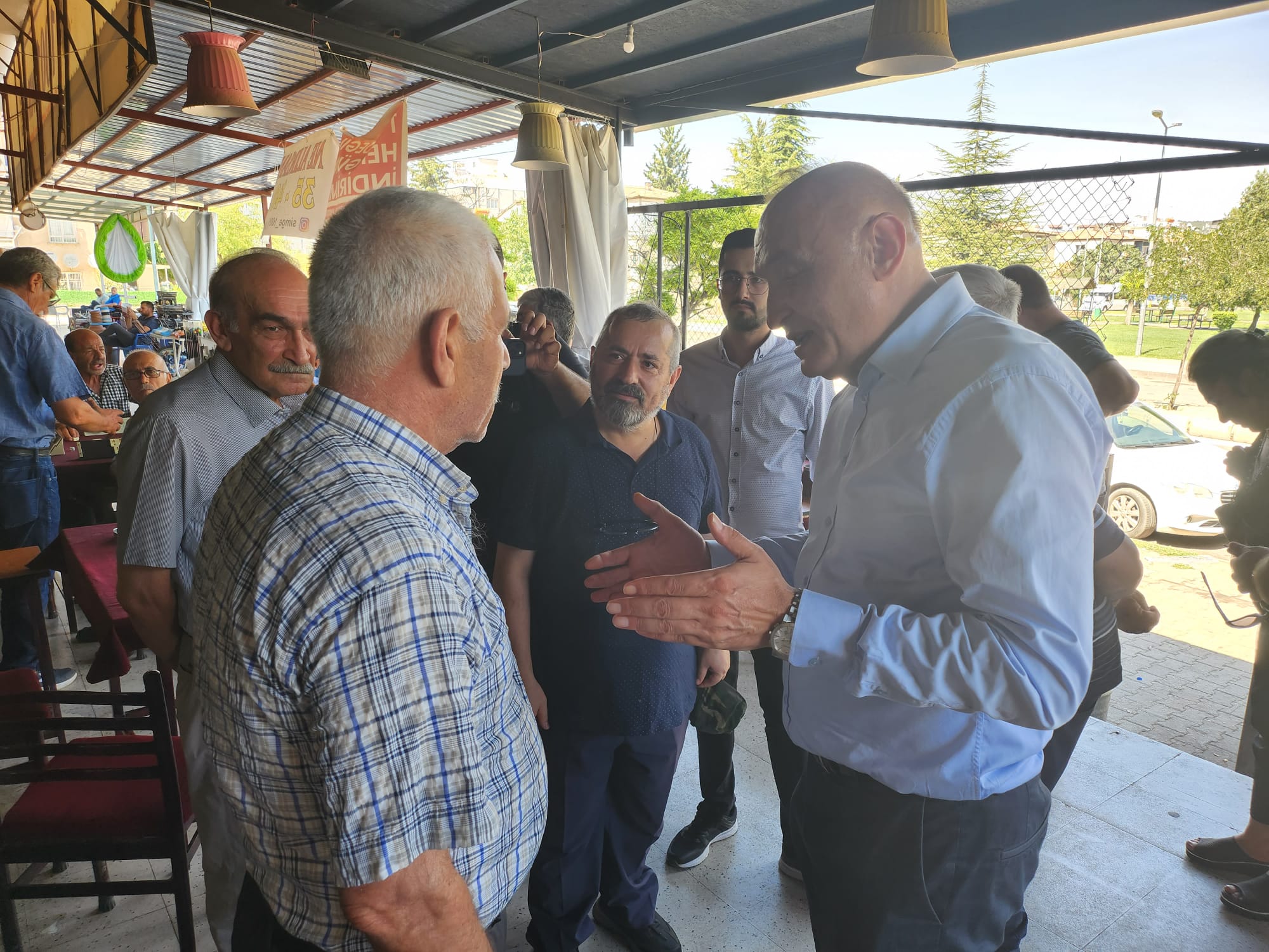 Melih MERİÇ | 28. Dönem CHP Gaziantep Milletvekili - Meriç'ten Gazikent Esnafına Ziyaret
